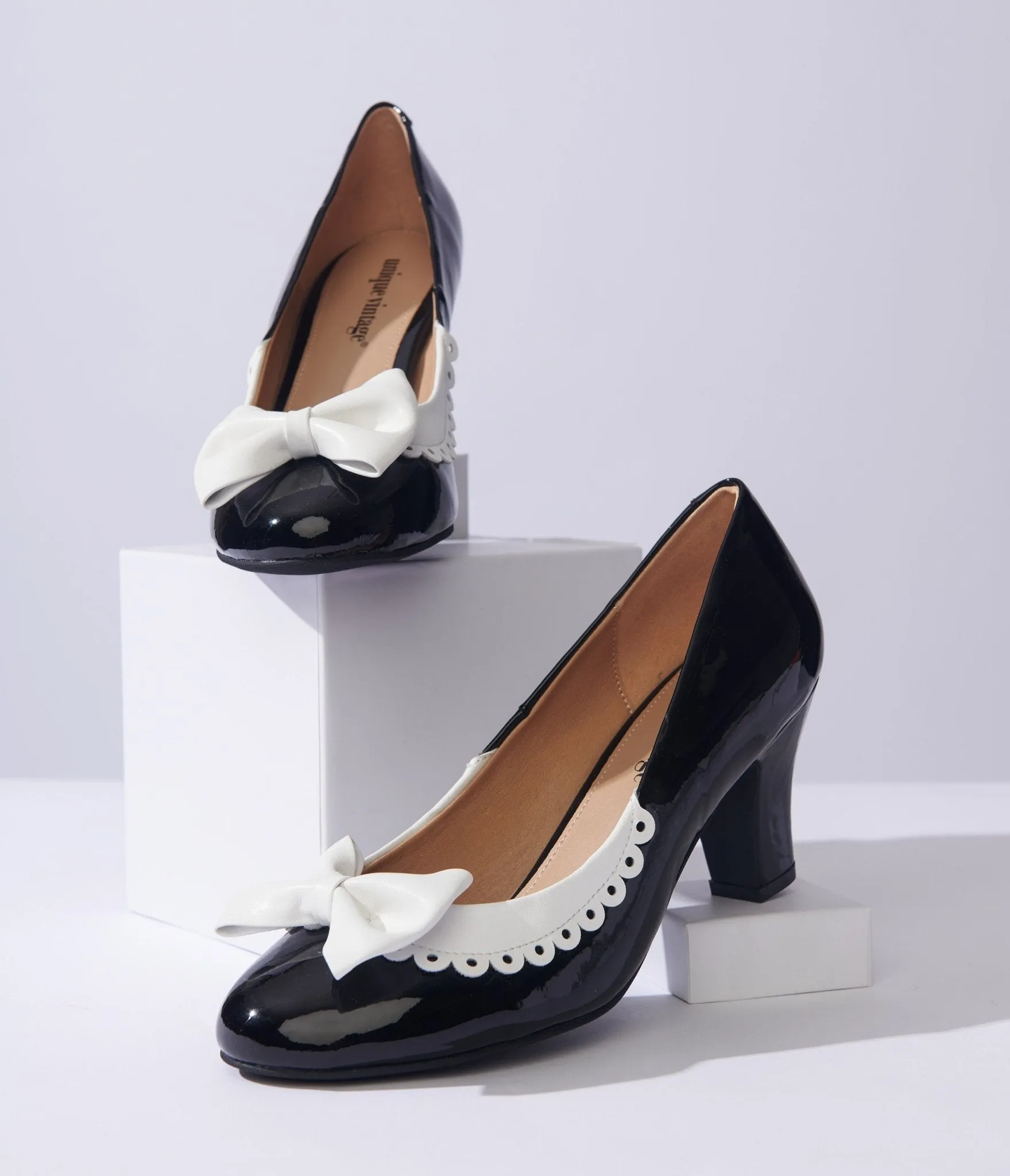 Black and White Bow Patent Pumps - Vintage Unique Style