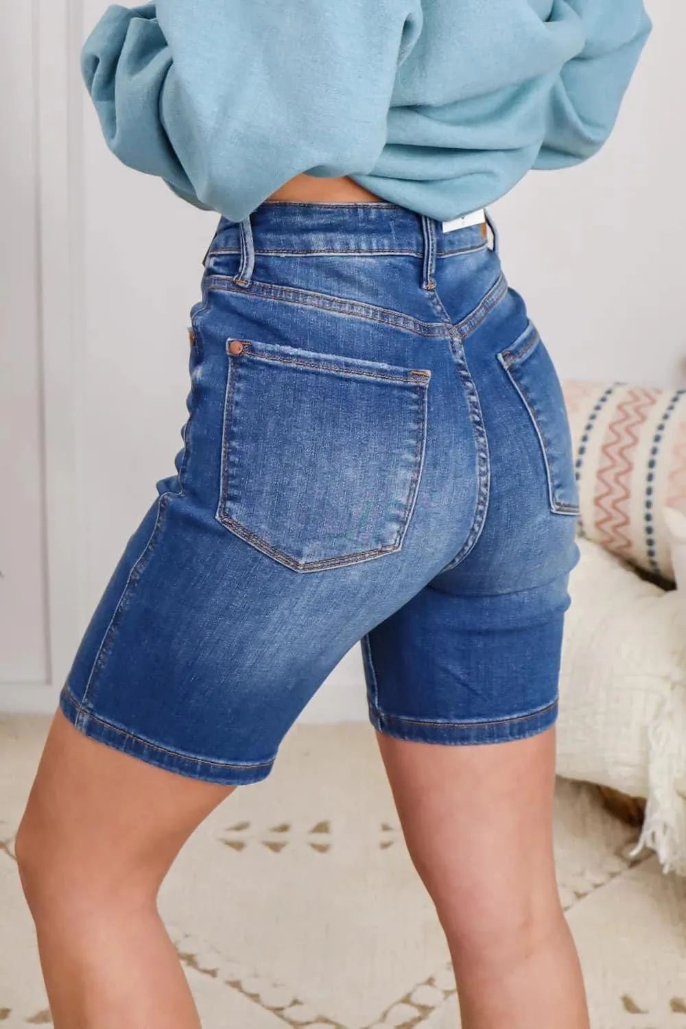 Double Button Judy Blue Shorts