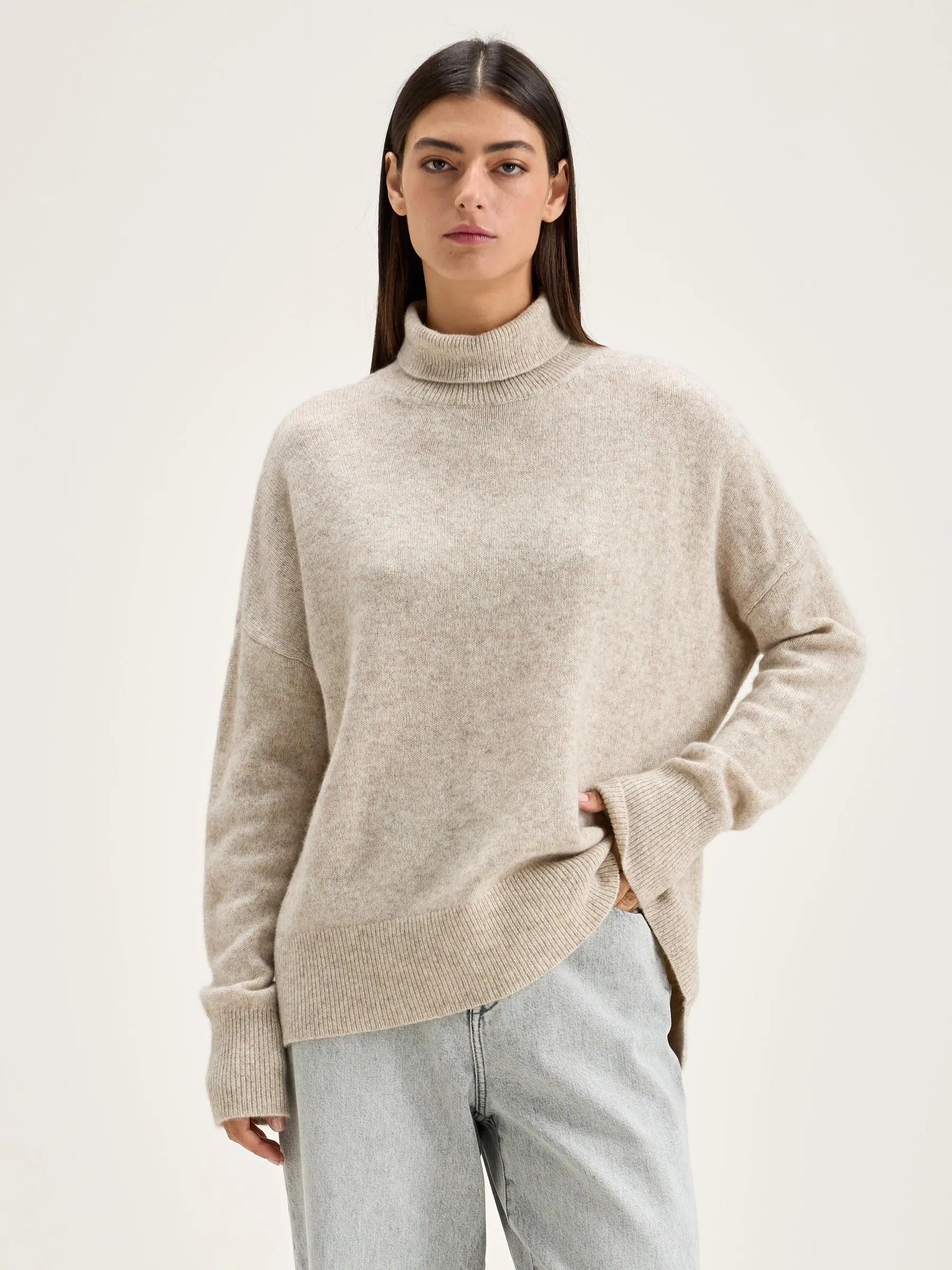 Ganzi Sweater 242 Women's Oyster Color