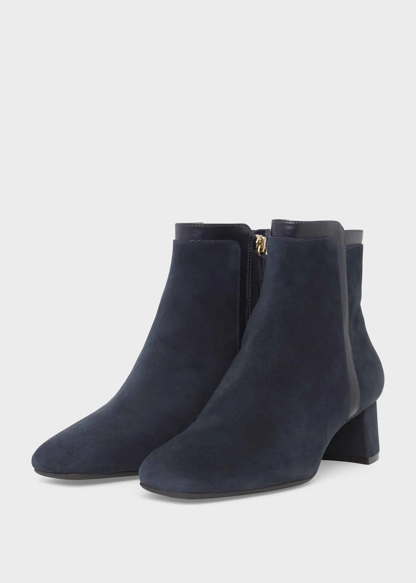 Iro Suede Ankle Boots -> Stylish Suede Ankle Boots