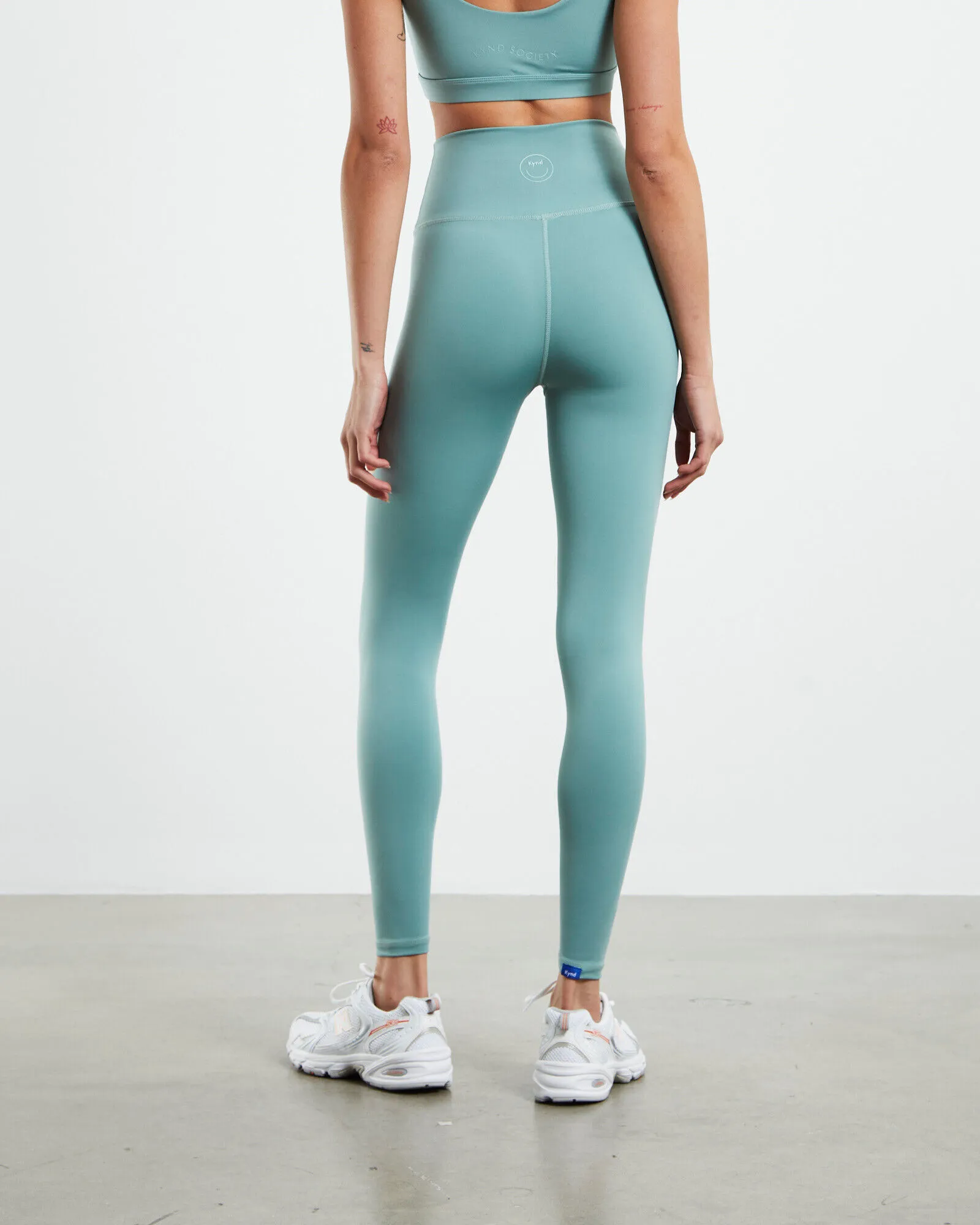 Outdoor Green Leggings by Kynd Society 03