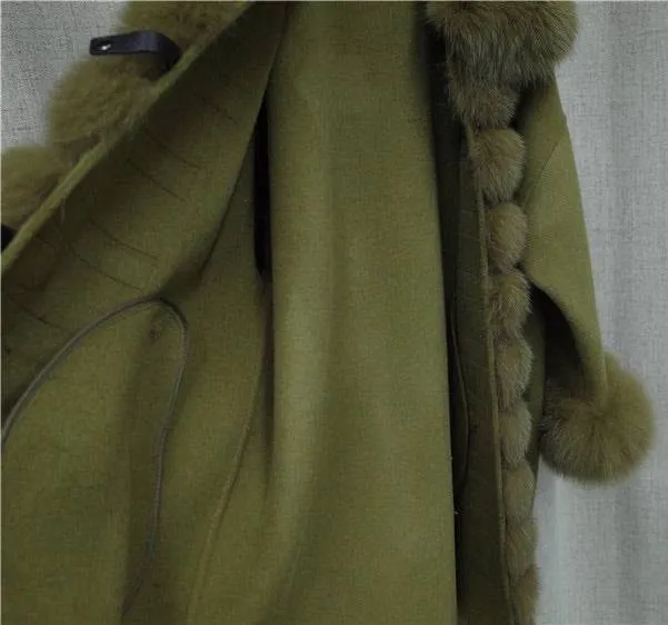 Luxury Wool Cashmere Coat With Fox Fur Trims