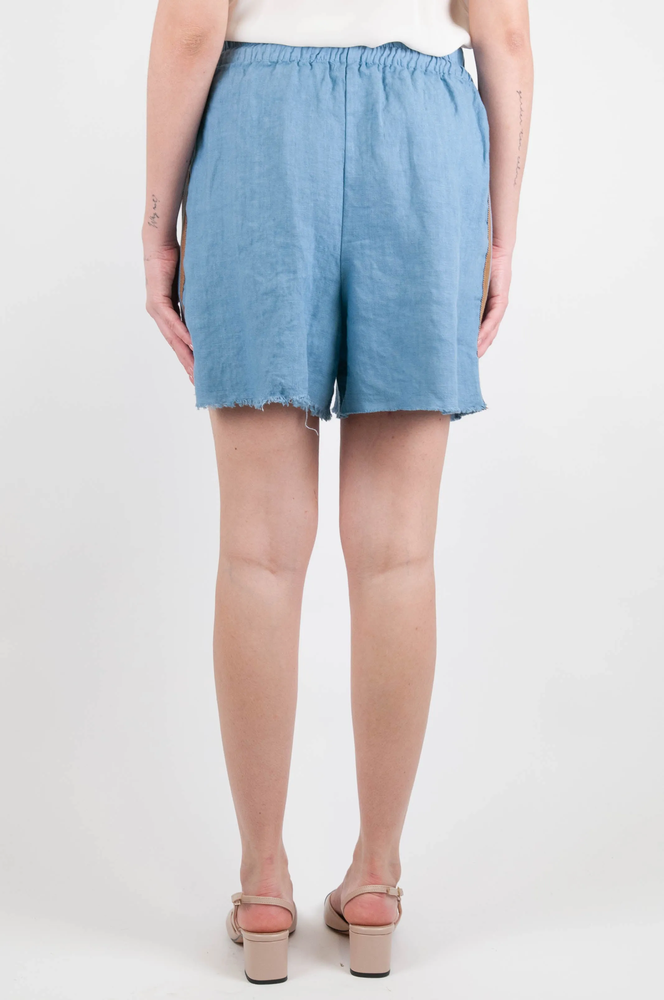 Motel - Linen shorts with drawstring and contrast side stripe