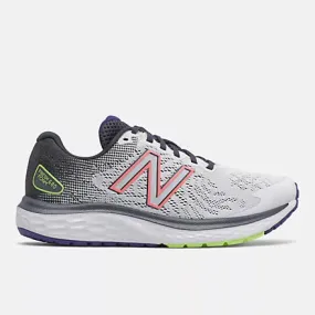 New Balance Women's 680 V7