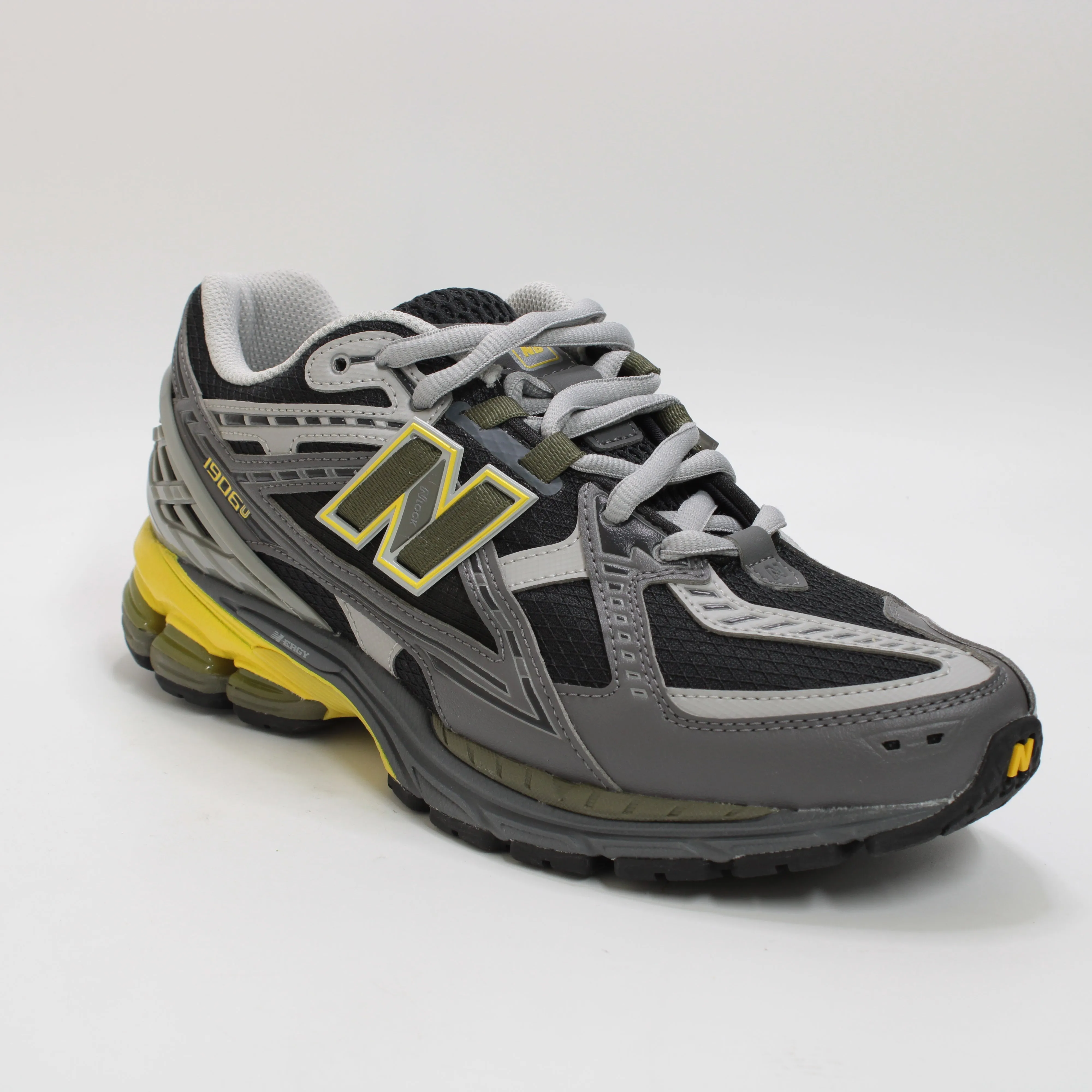 New Balance Yellow Castlerock 1906 Trainers