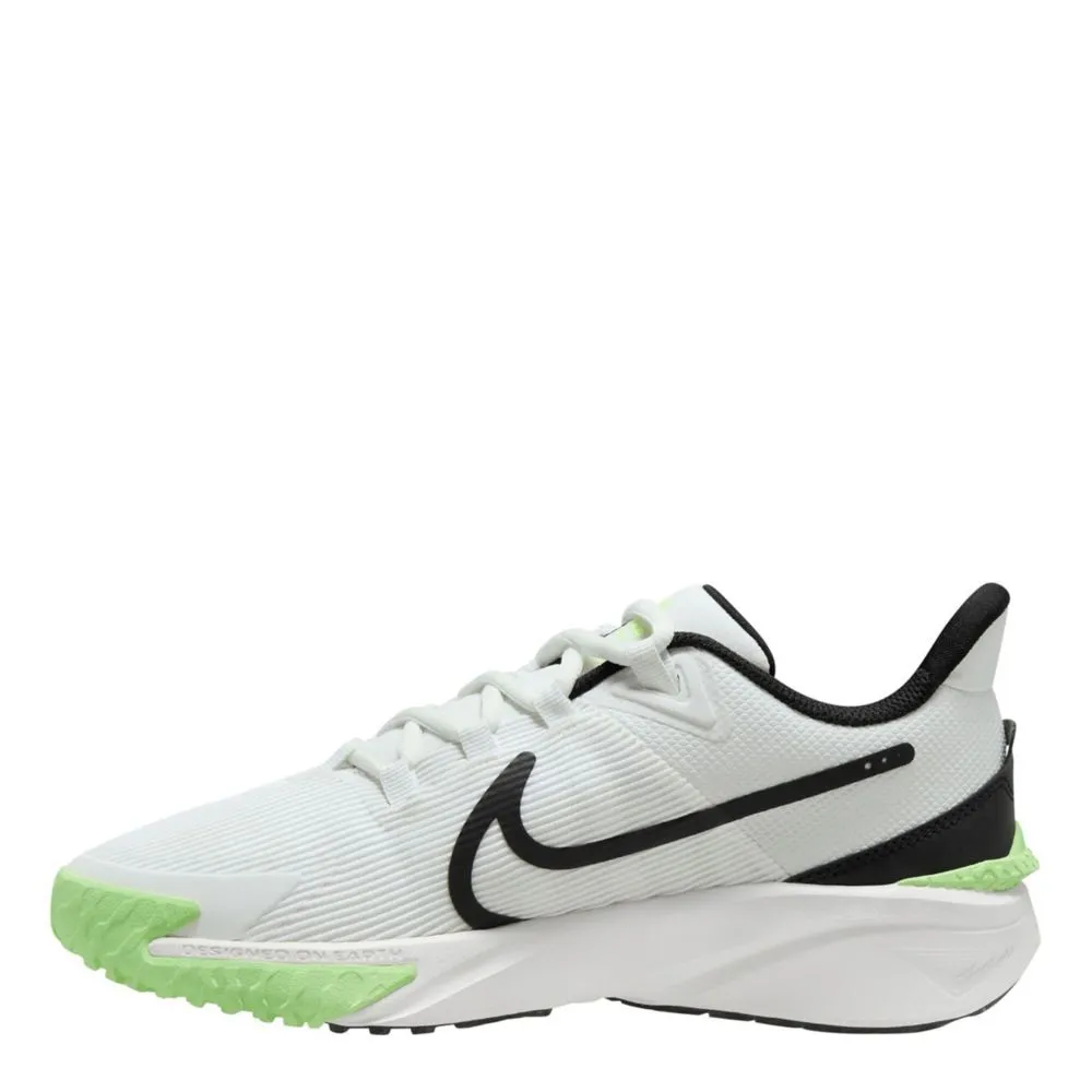 NIKE Boys Star Runner 4 Sneaker