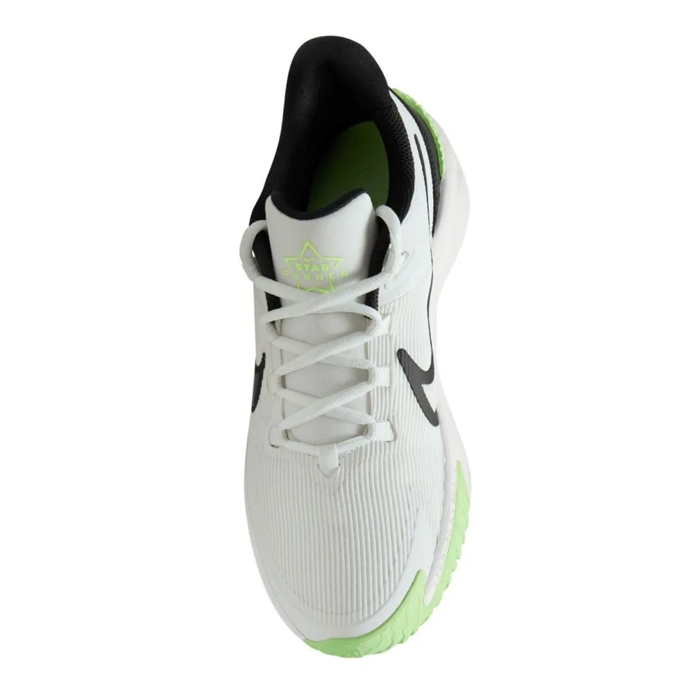 NIKE Boys Star Runner 4 Sneaker