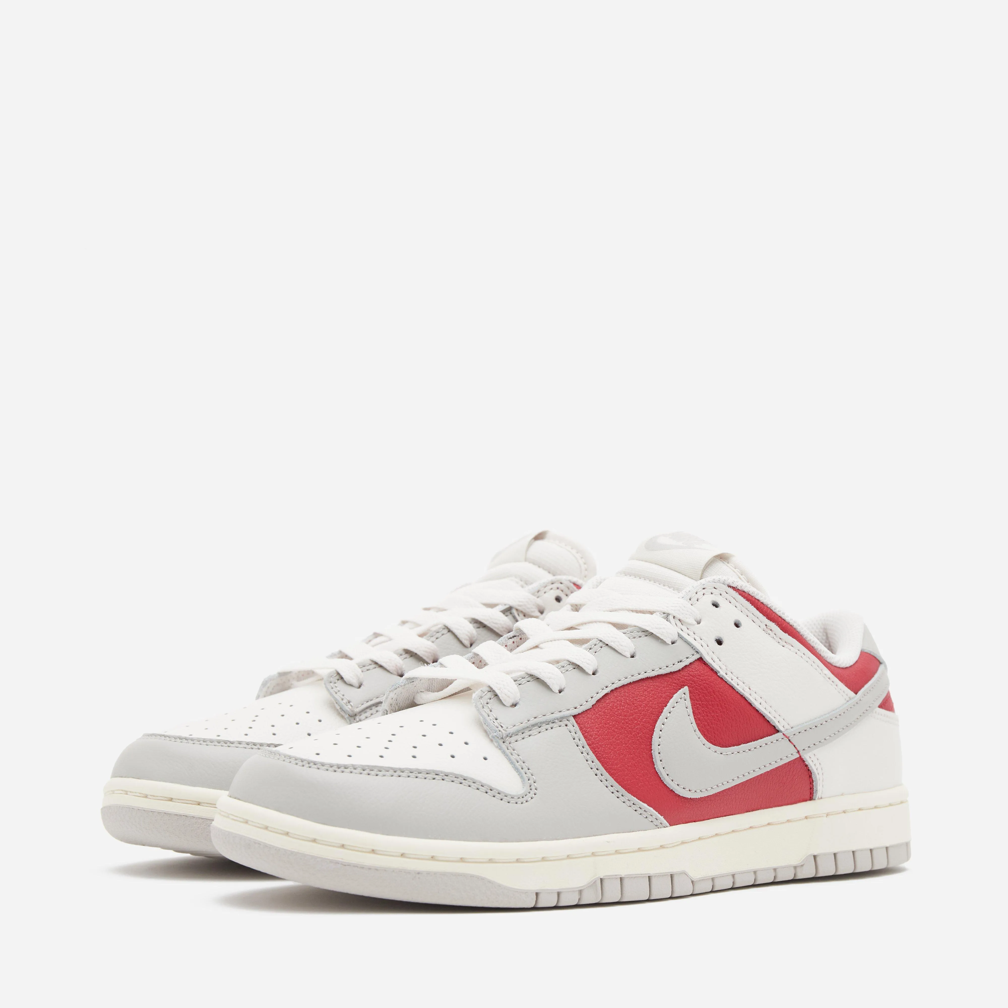 Nike Dunk Low sneakers - Buy online now.