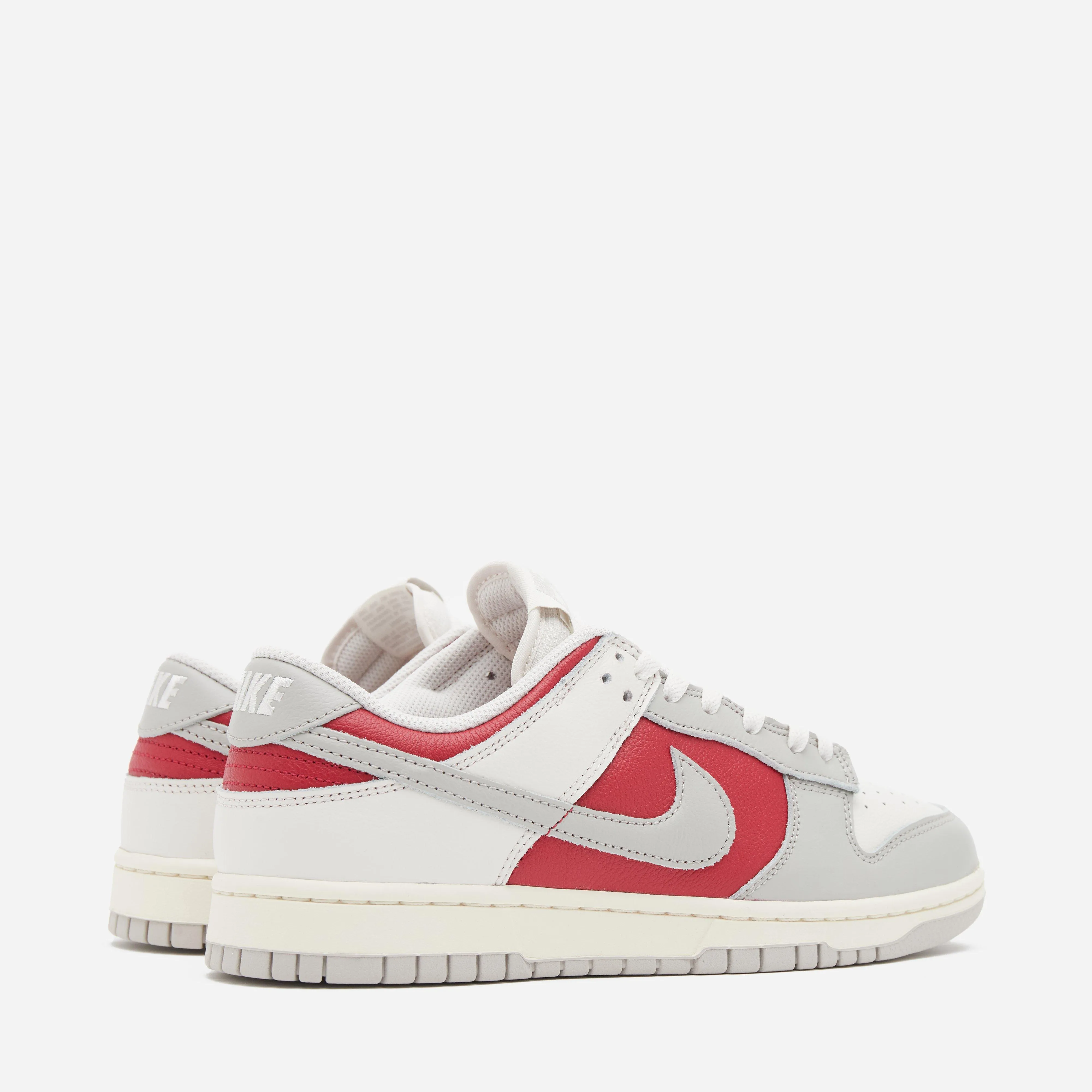 Nike Dunk Low sneakers - Buy online now.