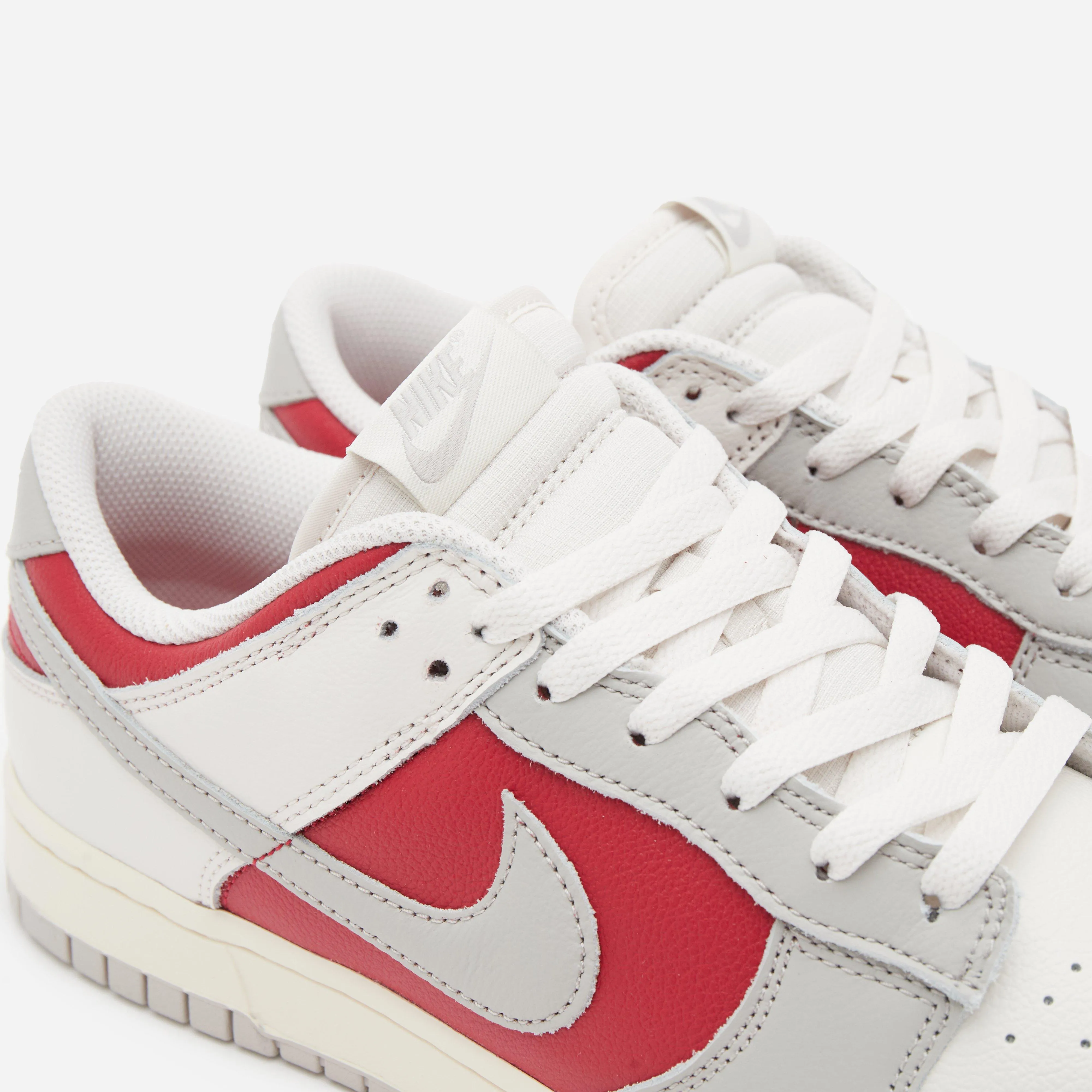 Nike Dunk Low sneakers - Buy online now.