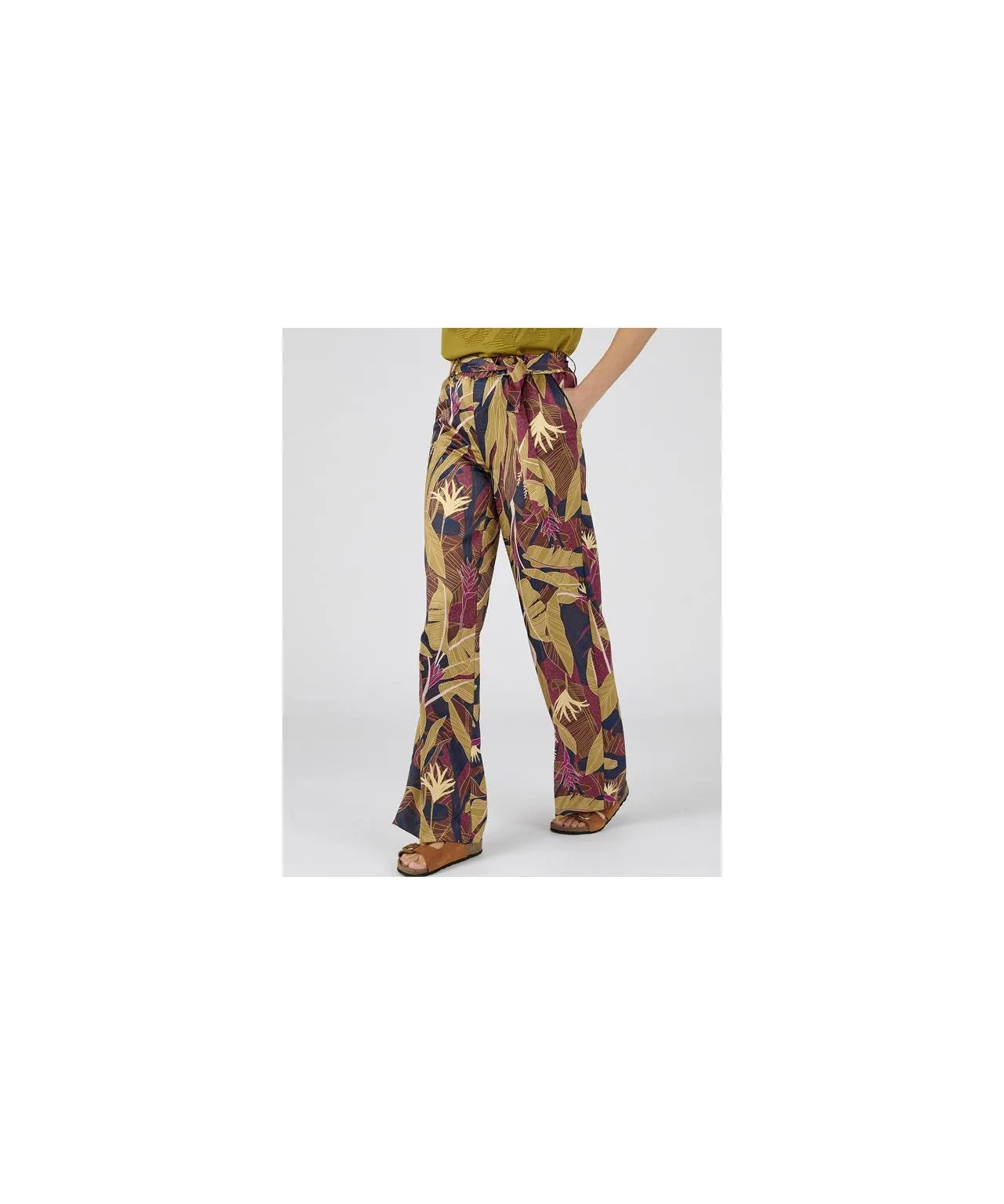 Wide-leg Printed Pants