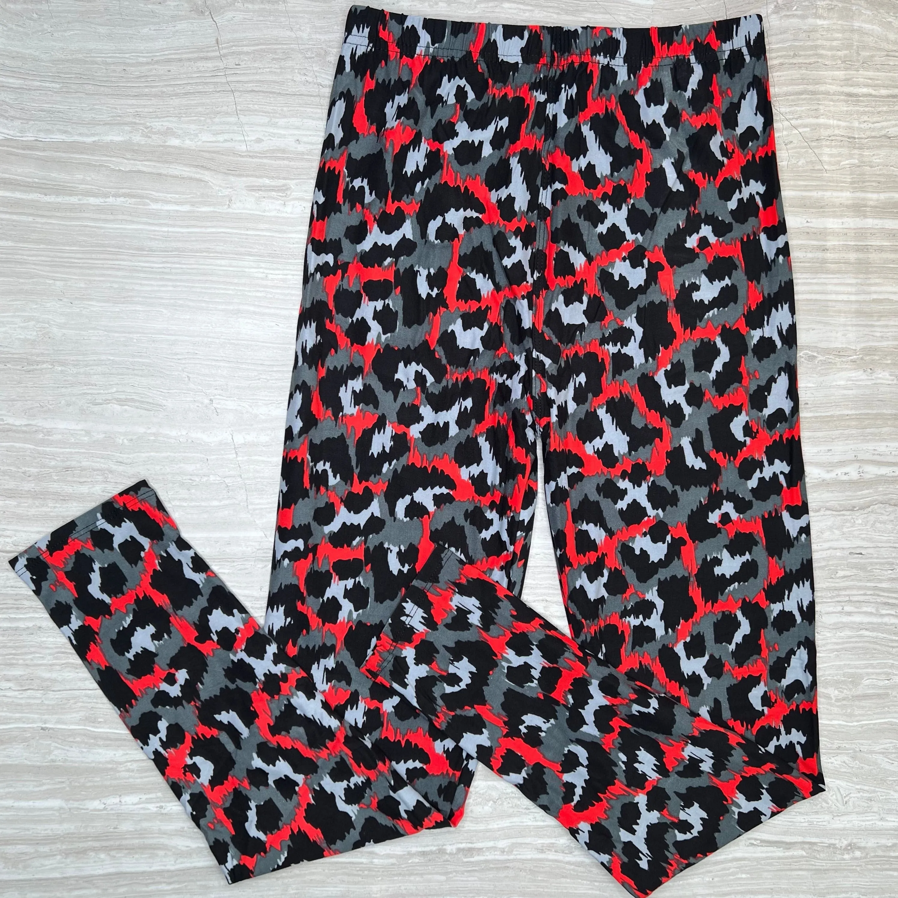 Red Leopard Pattern Leggings