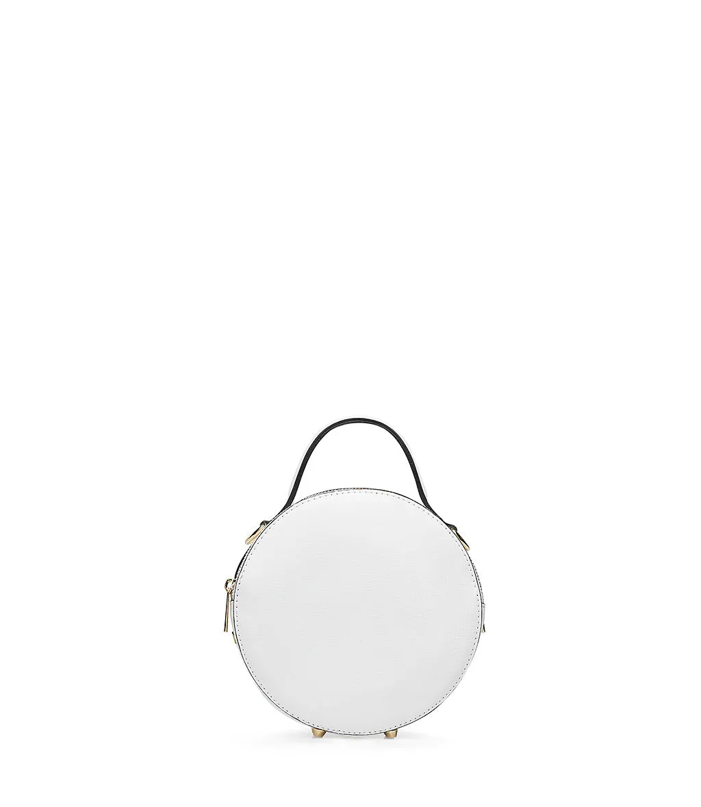 Round white leather shoulder bag.