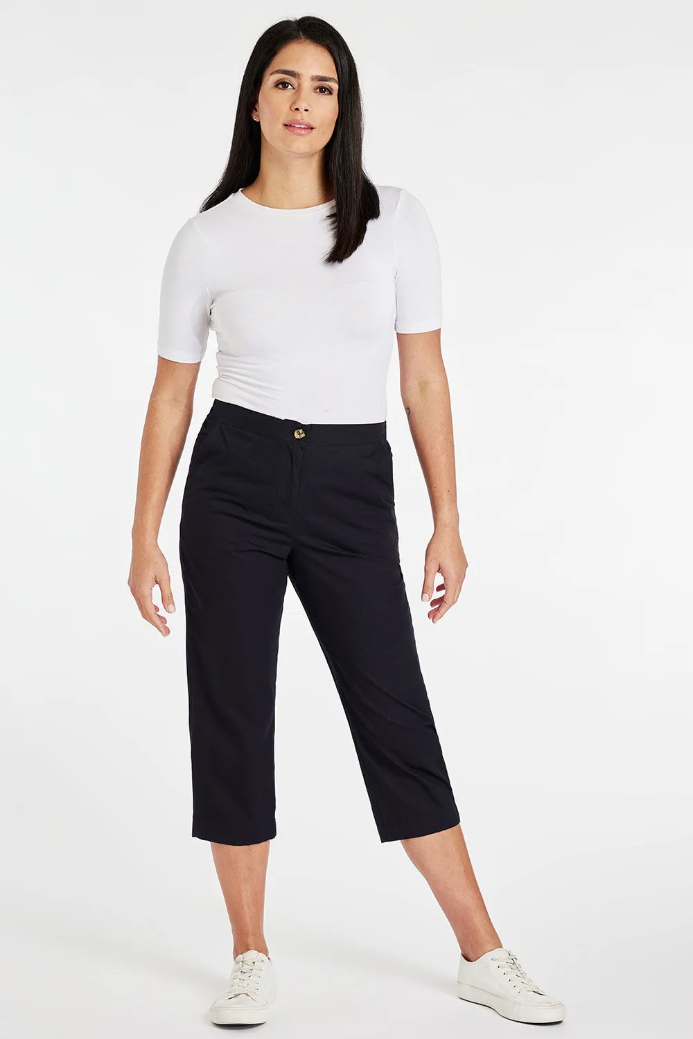 Short Stretchy Capri Pants