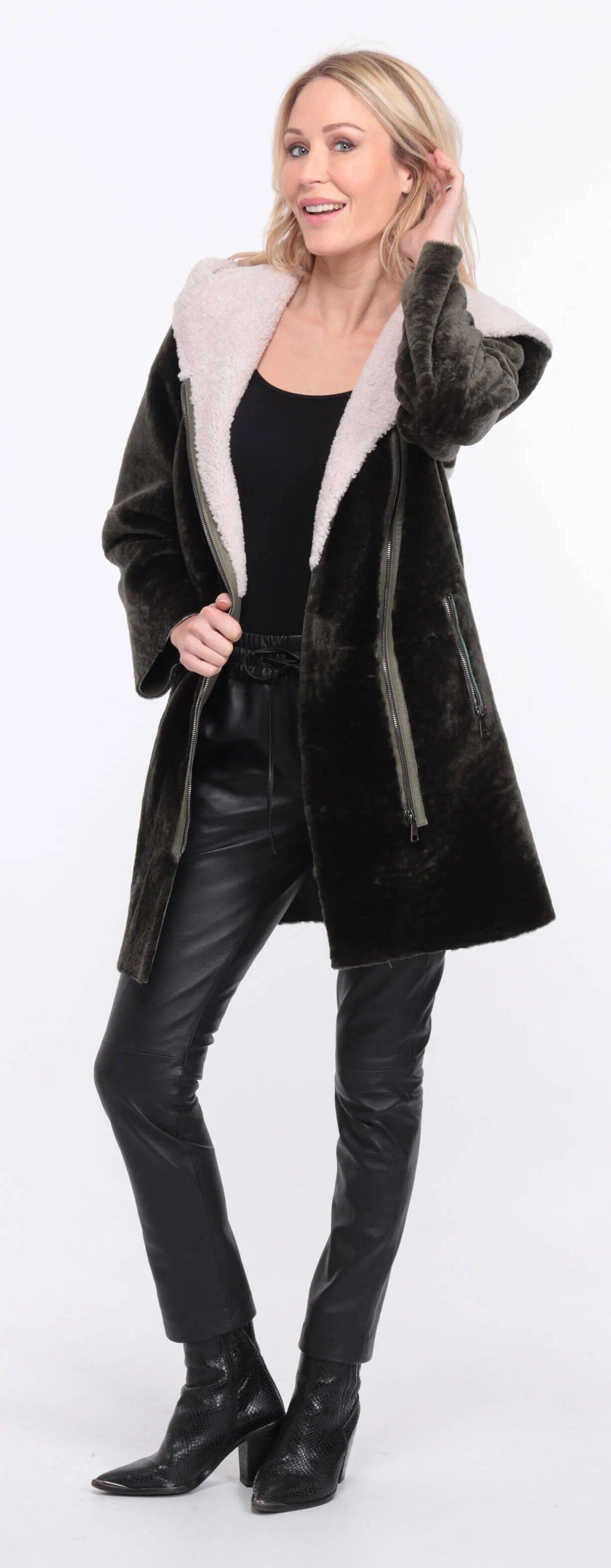 Valere Sheepskin Coat in Khaki for Women