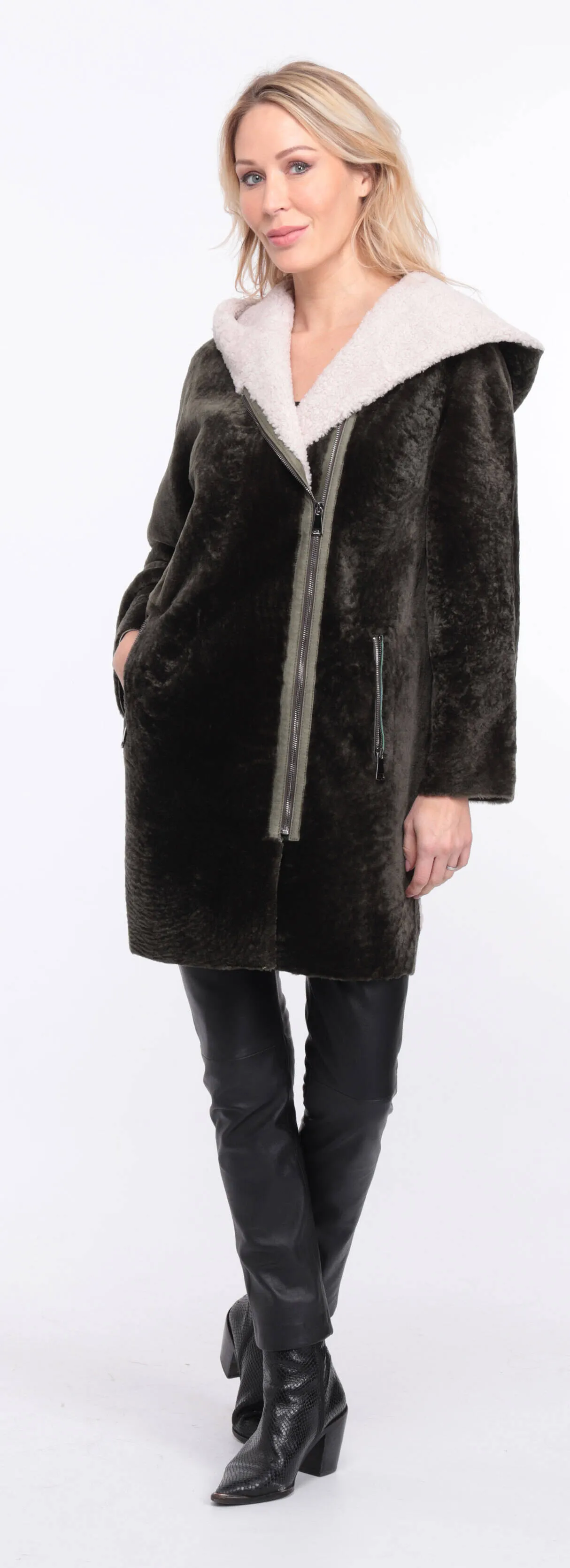 Valere Sheepskin Coat in Khaki for Women